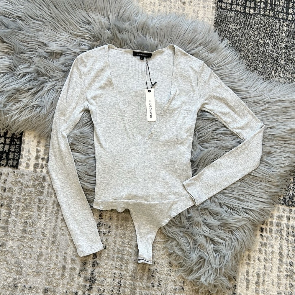 Olivaceous Womens Small LS Ribbed Deep V Heather Gray Thong Bodysuit Stretch